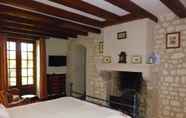 Bedroom 5 Chambres d'hôtes au clos de Beaulieu