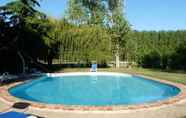 Swimming Pool 2 Le Platane