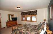 Bedroom 4 Moose Meadow Retreat Private Home with Hot Tub