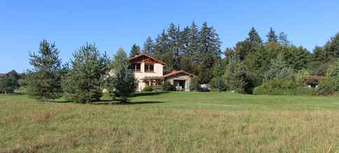 Exterior 4 Alcove du Velay