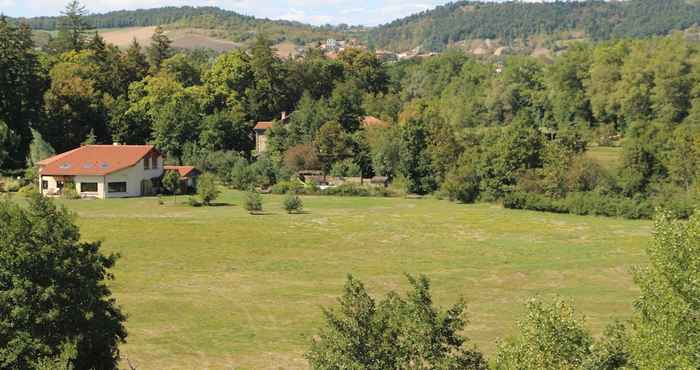 Nearby View and Attractions Alcove du Velay