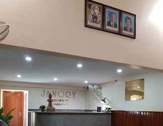 Lobby 2 Janory Residence by The Sanctuary Villa