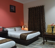 Bedroom 2 Jaipur Hotel New