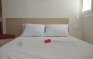 Kamar Tidur 5 Mut Hotel