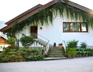 Exterior 2 Gästehaus Kamml