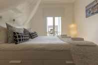 Bedroom Bairro Alto Stylish by Homing