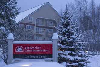 Bangunan 4 Grand Summit Hotel