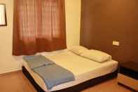 Kamar Tidur 34 First Island