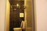 Toilet Kamar 34 First Island