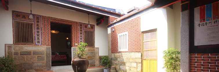 Lobi Longmen Inn Bed and Breakfast