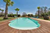 Swimming Pool Dependance di Villa Dea