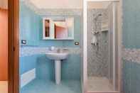 In-room Bathroom Appartamenti Arneo