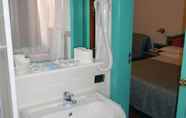 Phòng tắm bên trong 7 Hotel Ristorante Bellavista