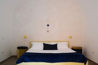 Bedroom Suite Home Trani Old Town