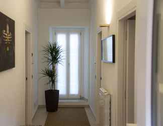 Lobby 2 Bel Sorriso Varese - Dormire Felice Rooms & Apartments