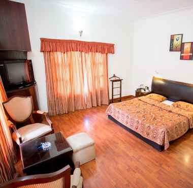 Bedroom 2 Tehri Club and Resorts by One Earth