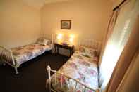 Bedroom Miss Mabel Cottage - Adults Only