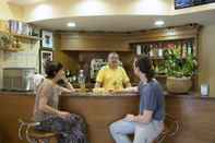 Bar, Kafe, dan Lounge Hotel Fior di Loto