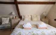 Bedroom 6 Middlewick Holiday Cottages