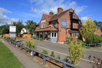 Exterior 4 The George Carvery & Hotel