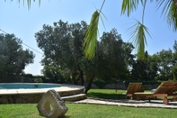 Swimming Pool Villa Tereza