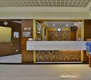 Lobby 4 Hotel puneet international