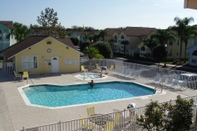 Swimming Pool Near Theme Parks! Fabulous 3 BR Home, Star Wars Children's BR, Pool!