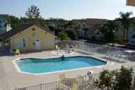 Swimming Pool Near Theme Parks! Fabulous 3 BR Home, Star Wars Children's BR, Pool!