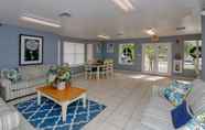 Common Space 7 Near Theme Parks! Fabulous 3 BR Home, Star Wars Children's BR, Pool!