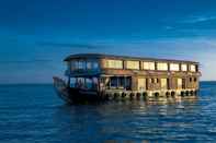 Luar Bangunan Tharangini Houseboats