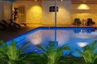 Swimming Pool Hotell Dalsland