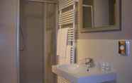 In-room Bathroom 6 Locanda in Borgo Garni & Wellness