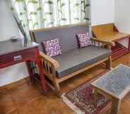 Common Space 7 GuestHouser 1 BR Bed & Breakfast