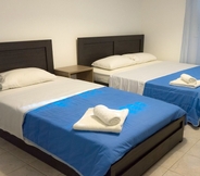 Kamar Tidur 2 Polykratis Rooms