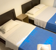 Kamar Tidur 4 Polykratis Rooms