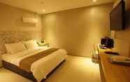 Bedroom 4 Galaxy Hotel
