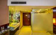 In-room Bathroom 7 Benison Hotel Guanyin Bridge Shop
