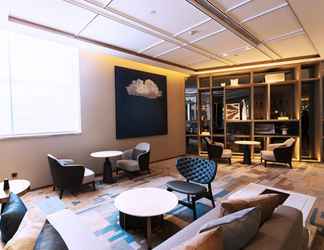 Lobi 2 Grand Mercure Wuhan Qiaokou