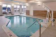 Swimming Pool Fairfield Inn & Suites by Marriott Columbus Grove City