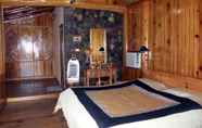 Bedroom 5 Camp Riverwild