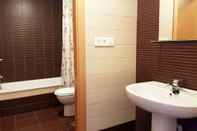 In-room Bathroom Apartamentos Pobra do Caramiñal 3000