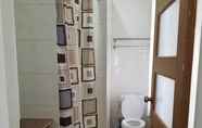 Toilet Kamar 4 Kalaw Vista Bed & Breakfast