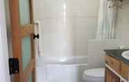 Toilet Kamar 5 Kalaw Vista Bed & Breakfast