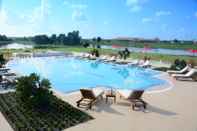 Swimming Pool Horizon Lake View Resort Hotel