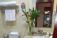 Toilet Kamar GreenTree Inn Linyi Feixian Jianshe Road Express Hotel