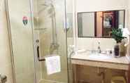 In-room Bathroom 6 GreenTree Inn Suqian Sihong Passenger Station Zhongyuan Logistics District Hotel