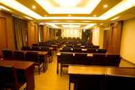 Functional Hall GreenTree Alliance Chuzhou Laian County Development District Jingyi Road Hotel.