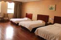 Bedroom GreenTree Inn LinYi Lanshan District LinXi No.11 Road Express Hotel