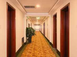 Lobi 4 GreenTree Inn TangShan North Station South Ring Road Hotel