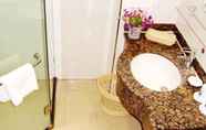 Toilet Kamar 5 GreenTree Inn ZhangJiaKou Qiaoxi District WuYi East Street JianXing Express Hotel